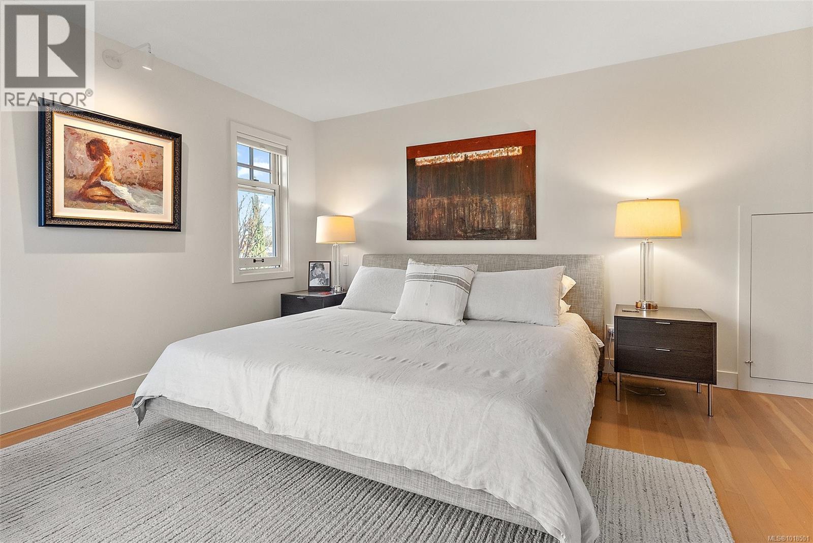 614 Monterey Avenue, Oak Bay