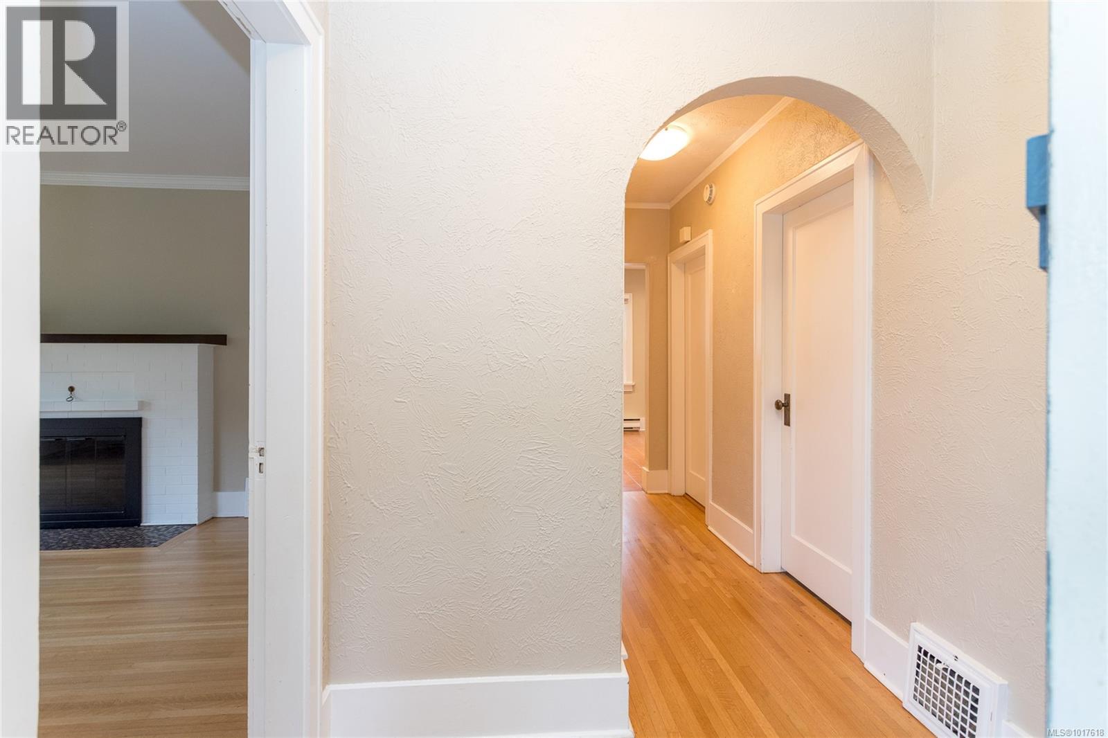 2051 Granite Street, Oak Bay