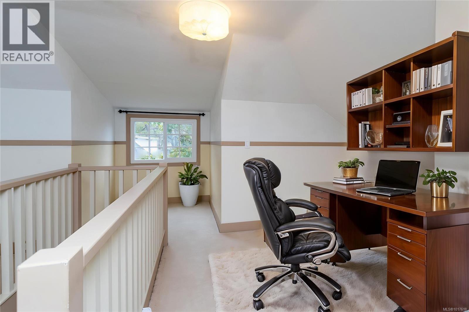 2051 Granite Street, Oak Bay