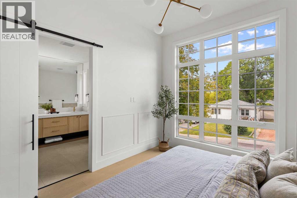 Single Family House for Sale in   Avenue NW Capitol Hill Calgary 