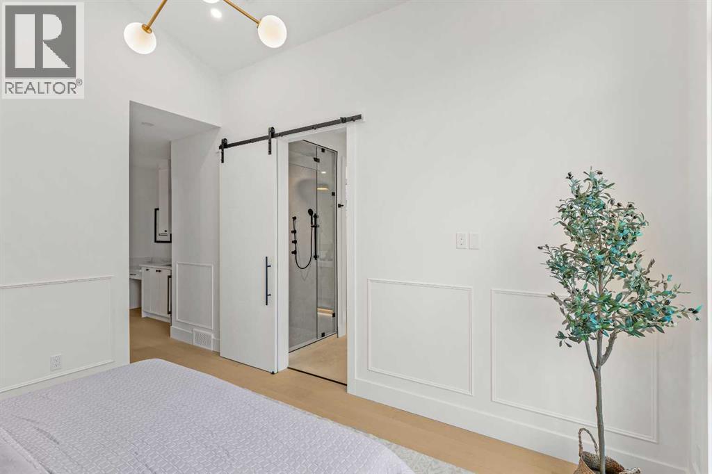 Single Family House for Sale in   Avenue NW Capitol Hill Calgary 