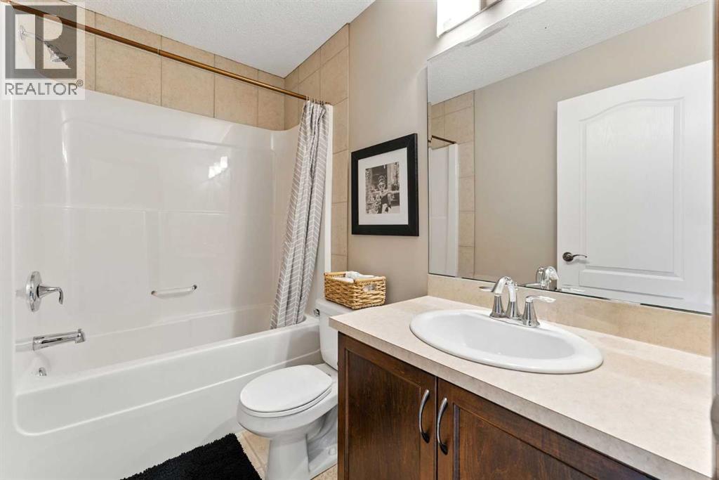 Single Family House for Sale in  Chaparral Valley Terrace SE Chaparral Calgary 