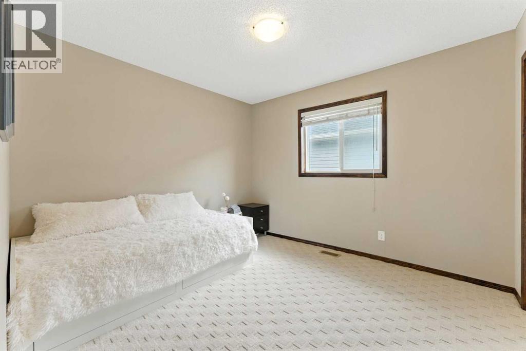 Single Family House for Sale in  Chaparral Valley Terrace SE Chaparral Calgary 