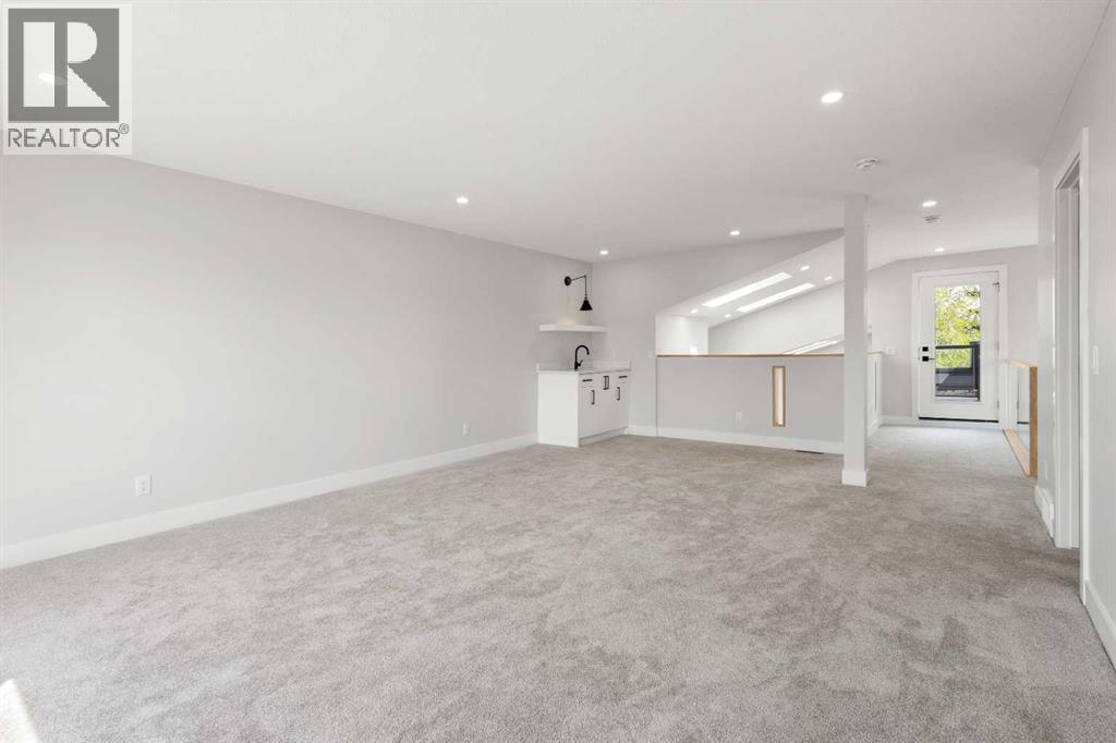 Single Family House for Sale in   Avenue NW Capitol Hill Calgary 