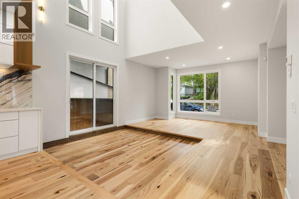 Single Family House for Sale in   Avenue NW Capitol Hill Calgary 