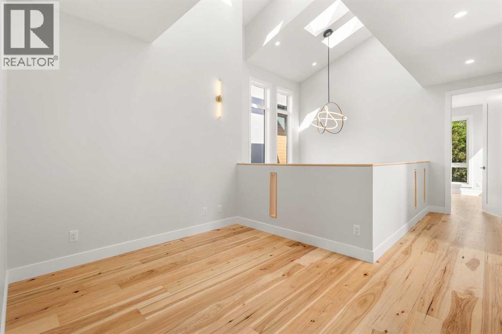 Single Family House for Sale in   Avenue NW Capitol Hill Calgary 