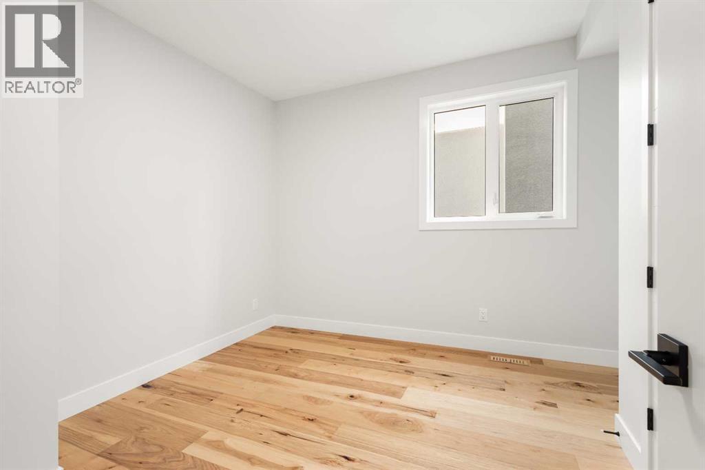 Single Family House for Sale in   Avenue NW Capitol Hill Calgary 