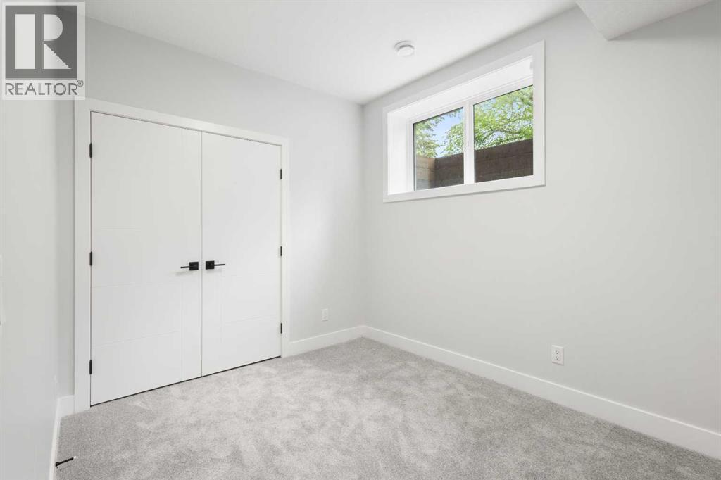 Single Family House for Sale in   Avenue NW Capitol Hill Calgary 