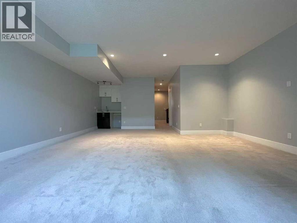 Single Family House for Sale in   Avenue NW Mount Pleasant Calgary 