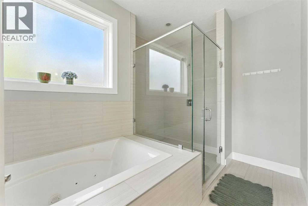 Single Family House for Sale in   Avenue NW Mount Pleasant Calgary 