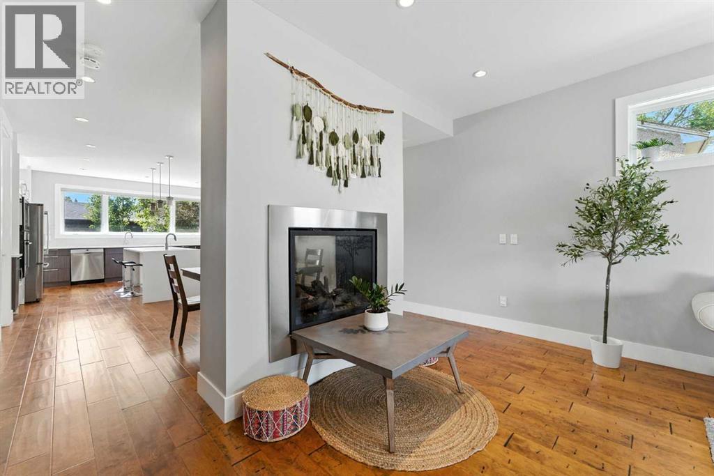 Single Family House for Sale in   Avenue NW Mount Pleasant Calgary 