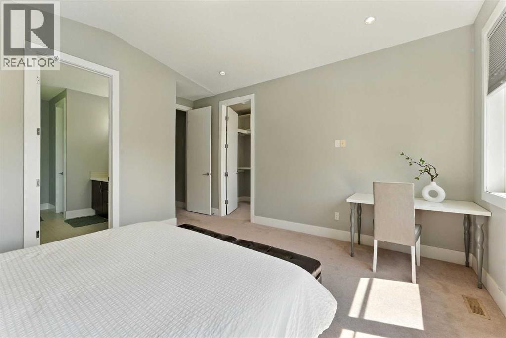 Single Family House for Sale in   Avenue NW Mount Pleasant Calgary 