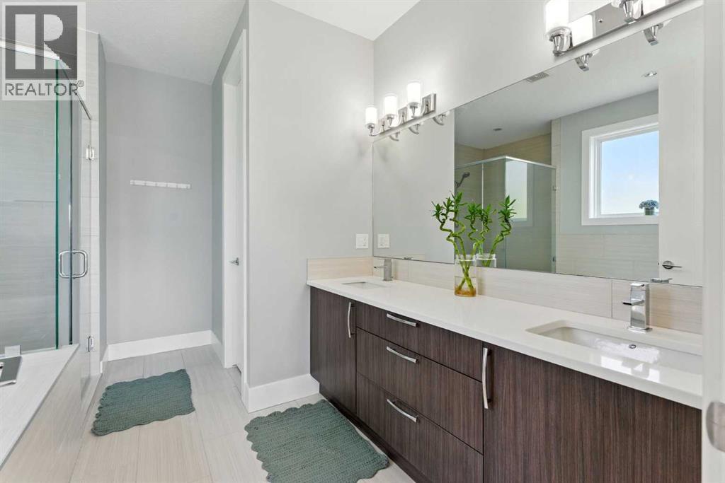 Single Family House for Sale in   Avenue NW Mount Pleasant Calgary 