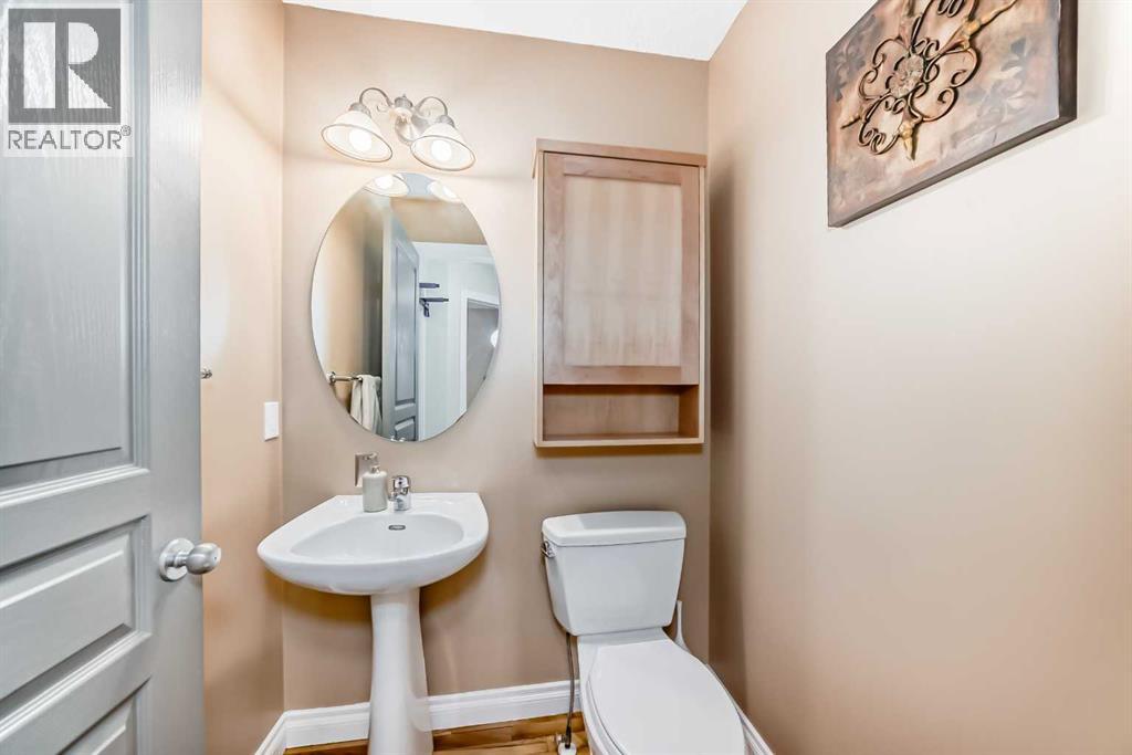 Single Family House for Sale in  Scenic View Close NW Scenic Acres Calgary 