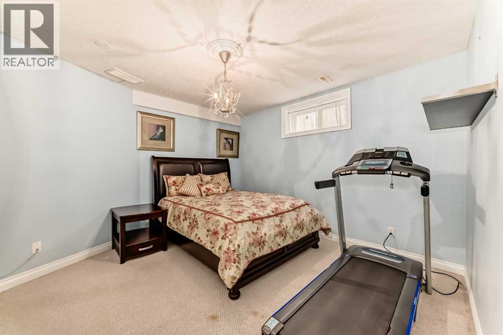 Single Family House for Sale in  Scenic View Close NW Scenic Acres Calgary 