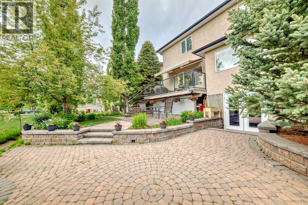 Single Family House for Sale in  Scenic View Close NW Scenic Acres Calgary 