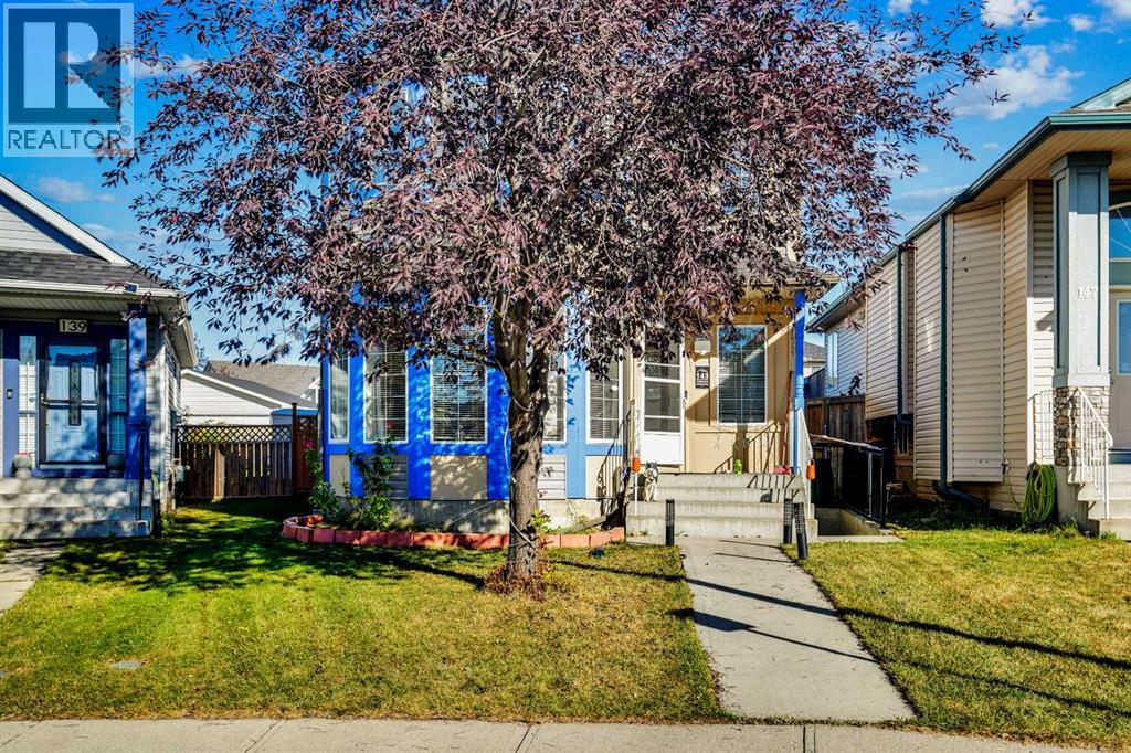 Single Family House for Sale in  Taralea Gardens NE Taradale Calgary 