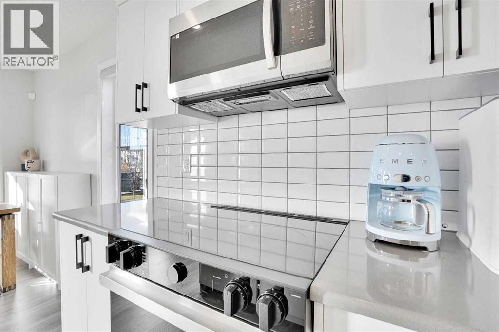 Single Family House for Sale in  Yorkville Boulevard SW Yorkville Calgary 