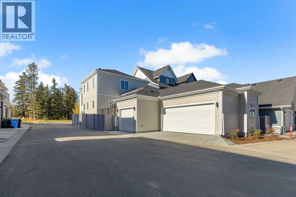 Single Family House for Sale in  Alexandria Green SW Currie Barracks Calgary 