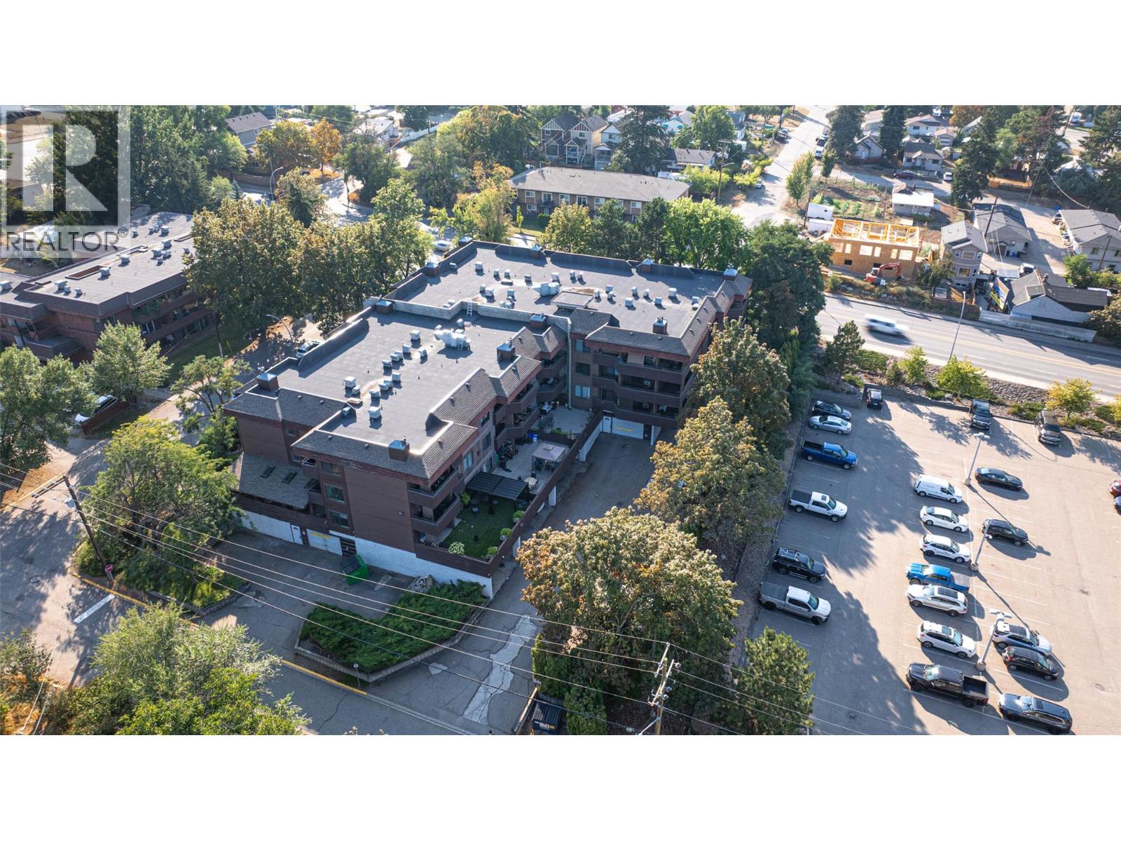 1801 32 Street, Vernon - Exteriors - Full Complex View, Drone/Aerial View - Photo 7