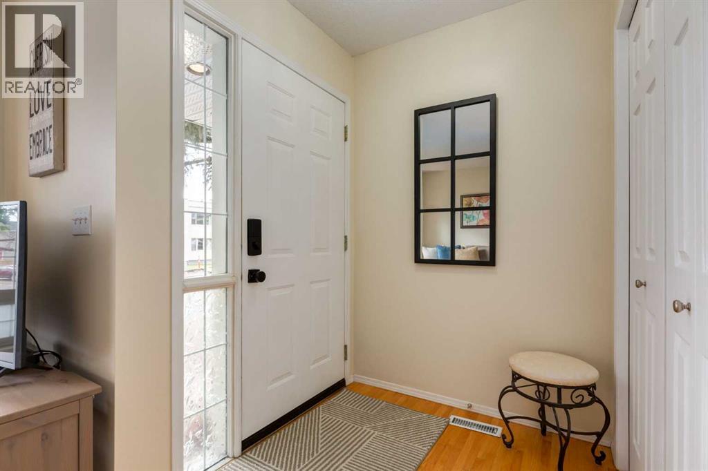 Single Family House for Sale in   Avenue SW South Calgary Calgary 