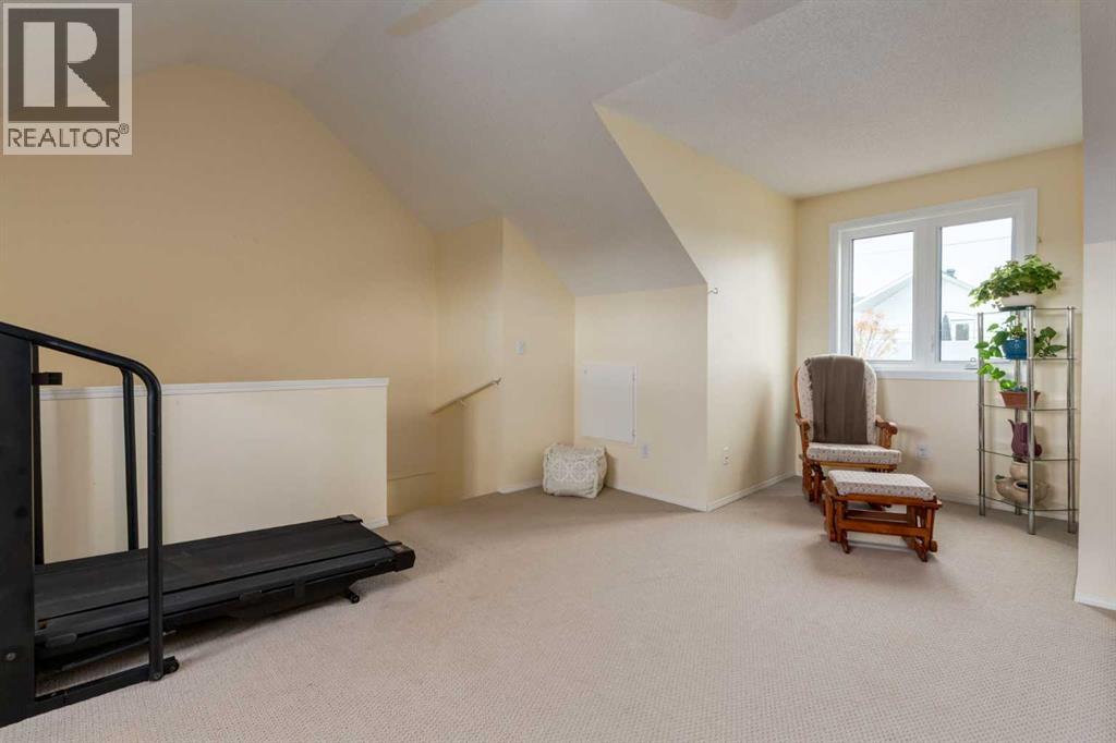 Single Family House for Sale in   Avenue SW South Calgary Calgary 