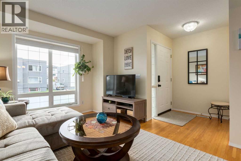 Single Family House for Sale in   Avenue SW South Calgary Calgary 