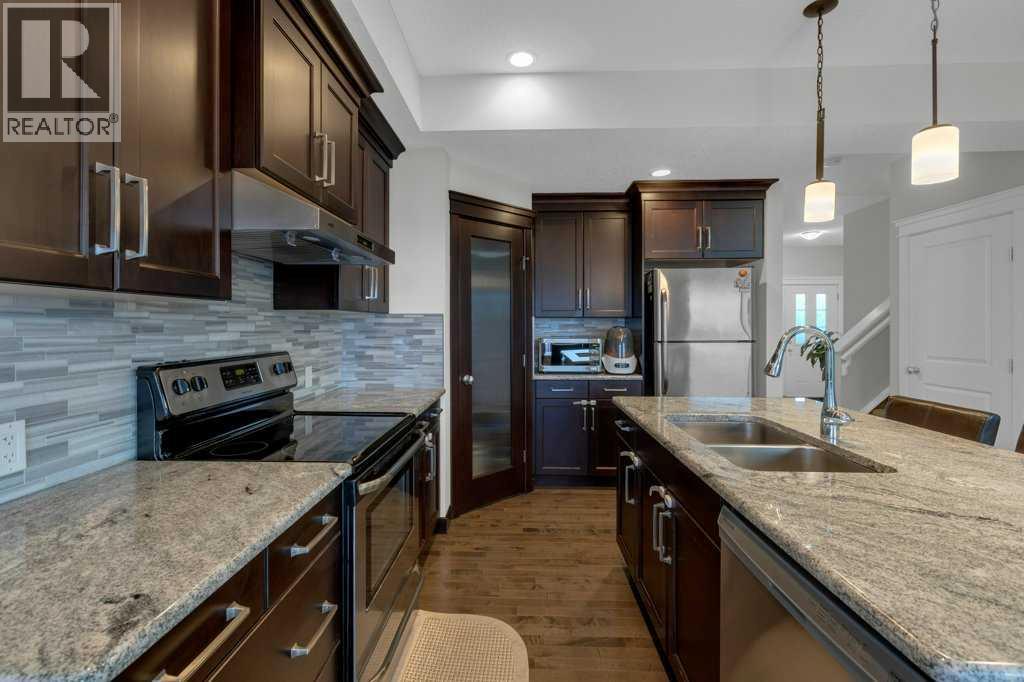 Single Family House for Sale in  Evanscrest Terrace NW Evanston Calgary 