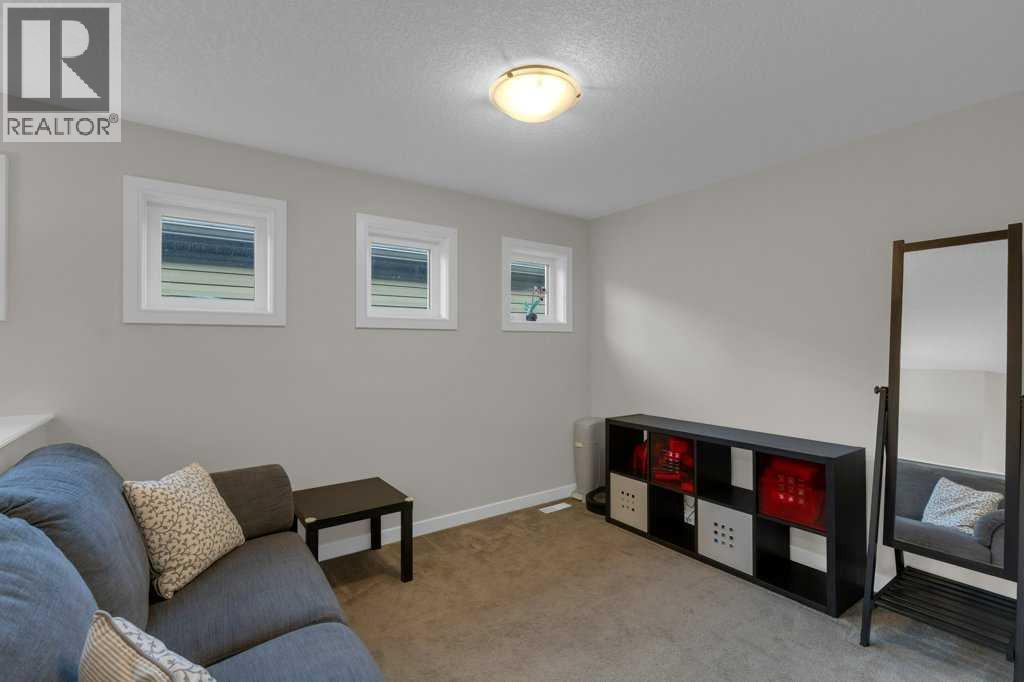 Single Family House for Sale in  Evanscrest Terrace NW Evanston Calgary 