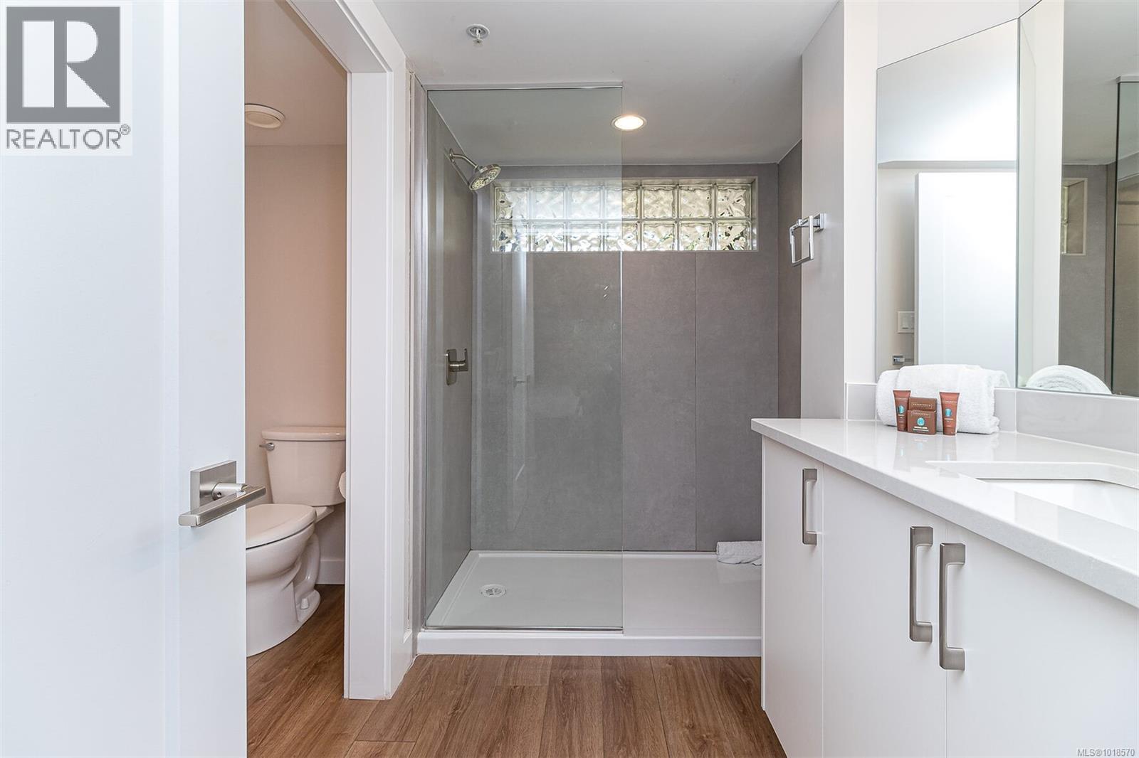 717 1600 Stroulger Rd, Nanoose Bay