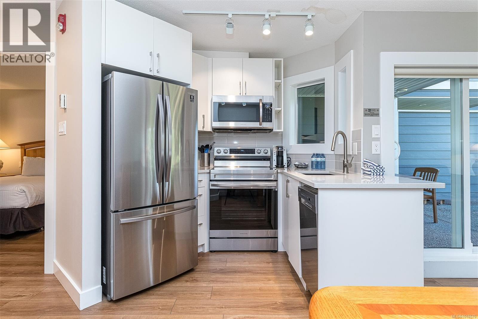 717 1600 Stroulger Rd, Nanoose Bay