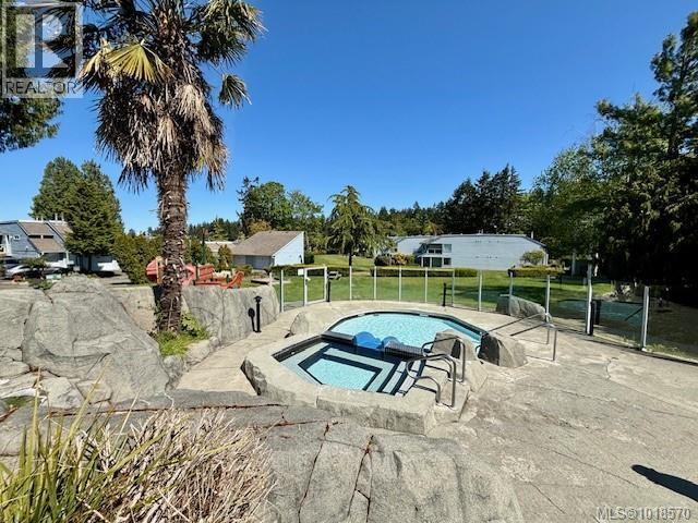 717 1600 Stroulger Rd, Nanoose Bay