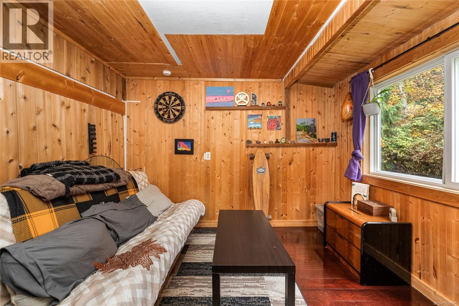 #1 2670 SOOKE RIVER RD - 10