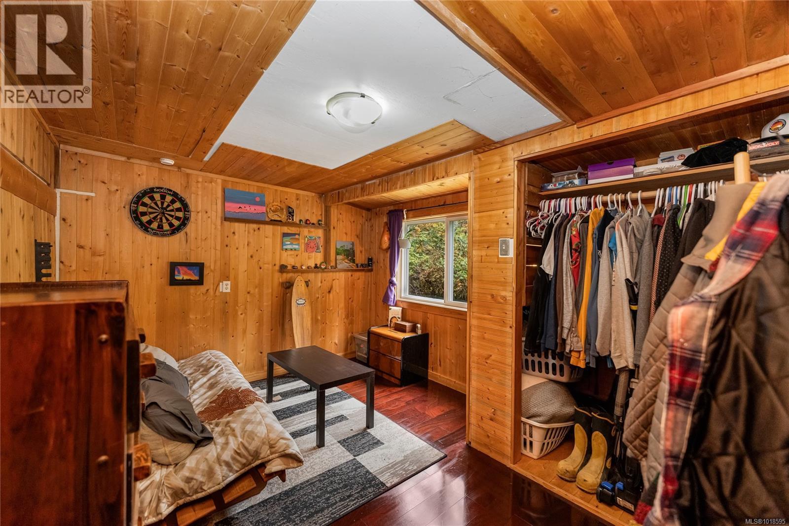 #1 2670 SOOKE RIVER RD - 11