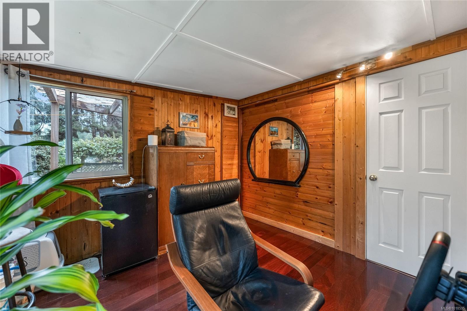 #1 2670 SOOKE RIVER RD - 19