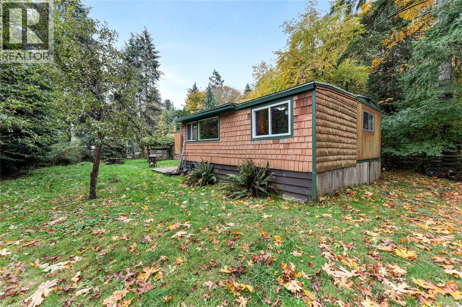 #1 2670 SOOKE RIVER RD - 25