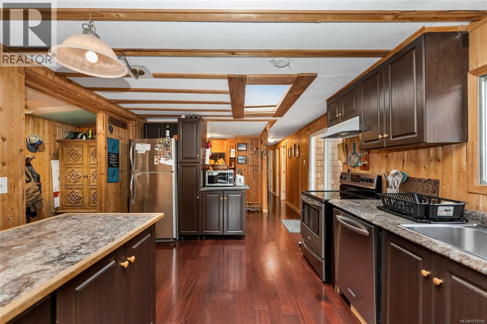 #1 2670 SOOKE RIVER RD - 9