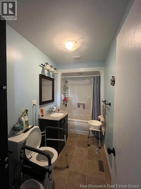 3 L'EGLISE STREET - 15