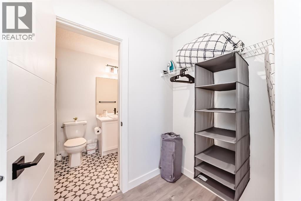 Single Family House for Sale in    Street SW Springbank Hill Calgary 