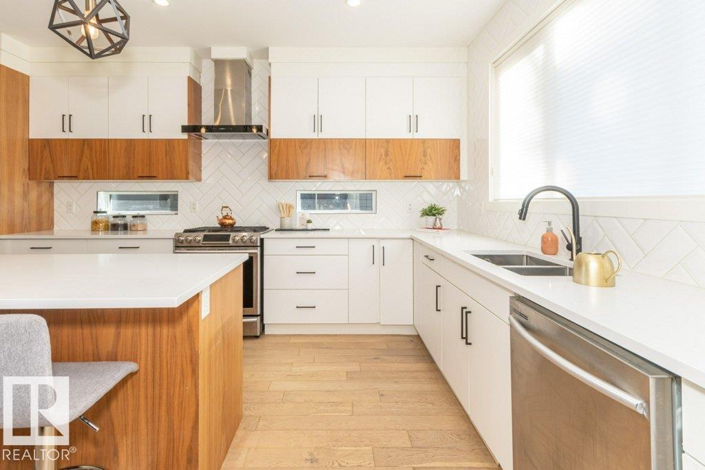 11441 74 AV NW, Edmonton