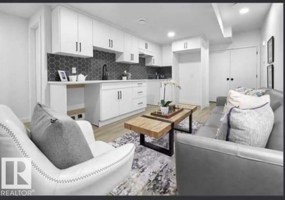 11441 74 AV NW, Edmonton