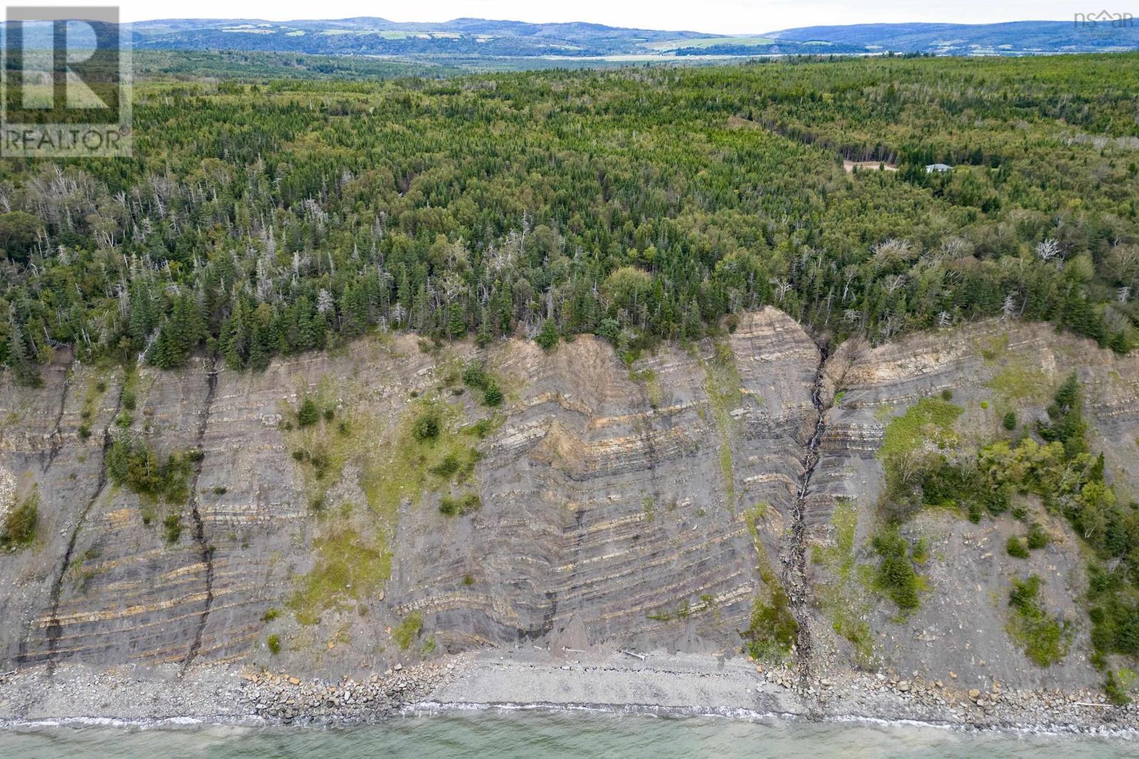 Property 14 of 19 of Lot 631 West Bay Road