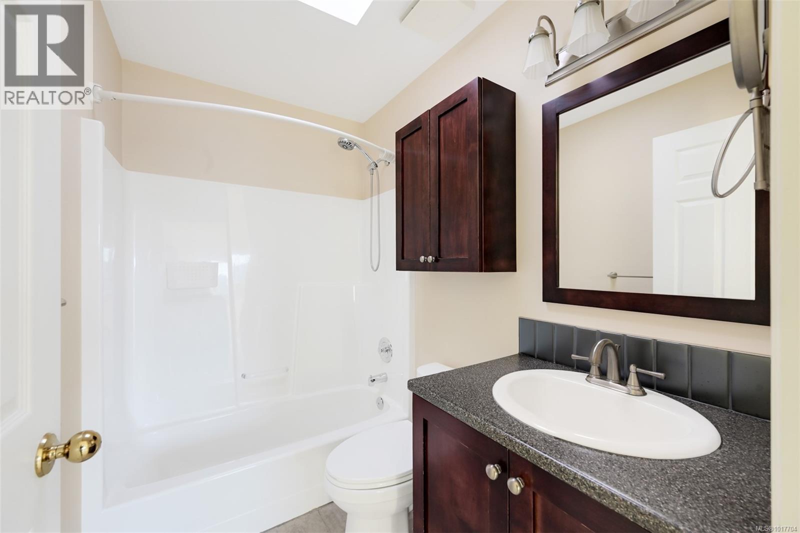 #302 1007 CALEDONIA AVE - 30