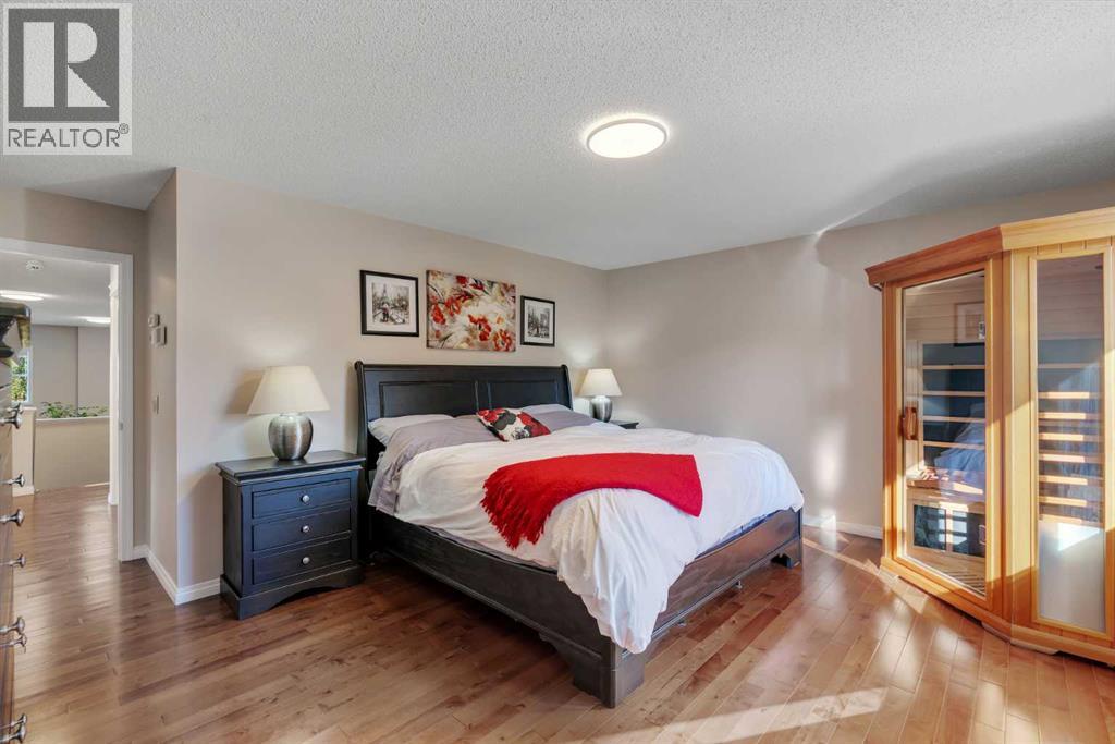 Single Family House for Sale in  Arbour Vista Close NW Arbour Lake Calgary 