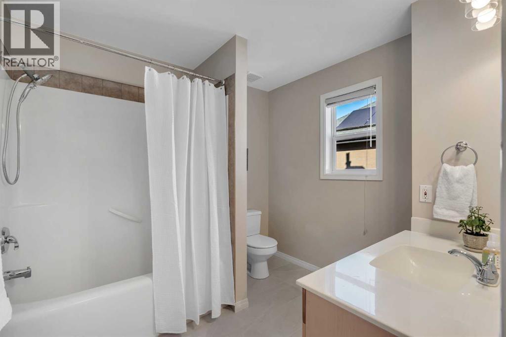 Single Family House for Sale in  Arbour Vista Close NW Arbour Lake Calgary 