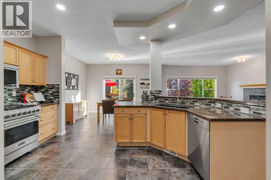 Single Family House for Sale in  Arbour Vista Close NW Arbour Lake Calgary 