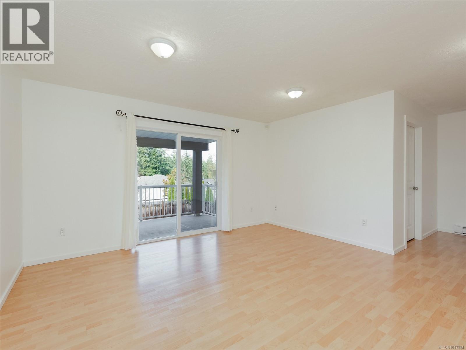 6262 Selkirk Terr, Duncan