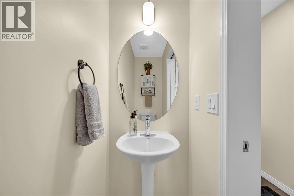 Single Family House for Sale in  Country Village Manor NE Country Hills Village Calgary 