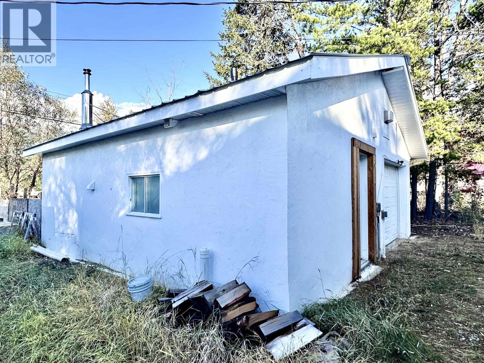 1144 6TH AVENUE, Valemount