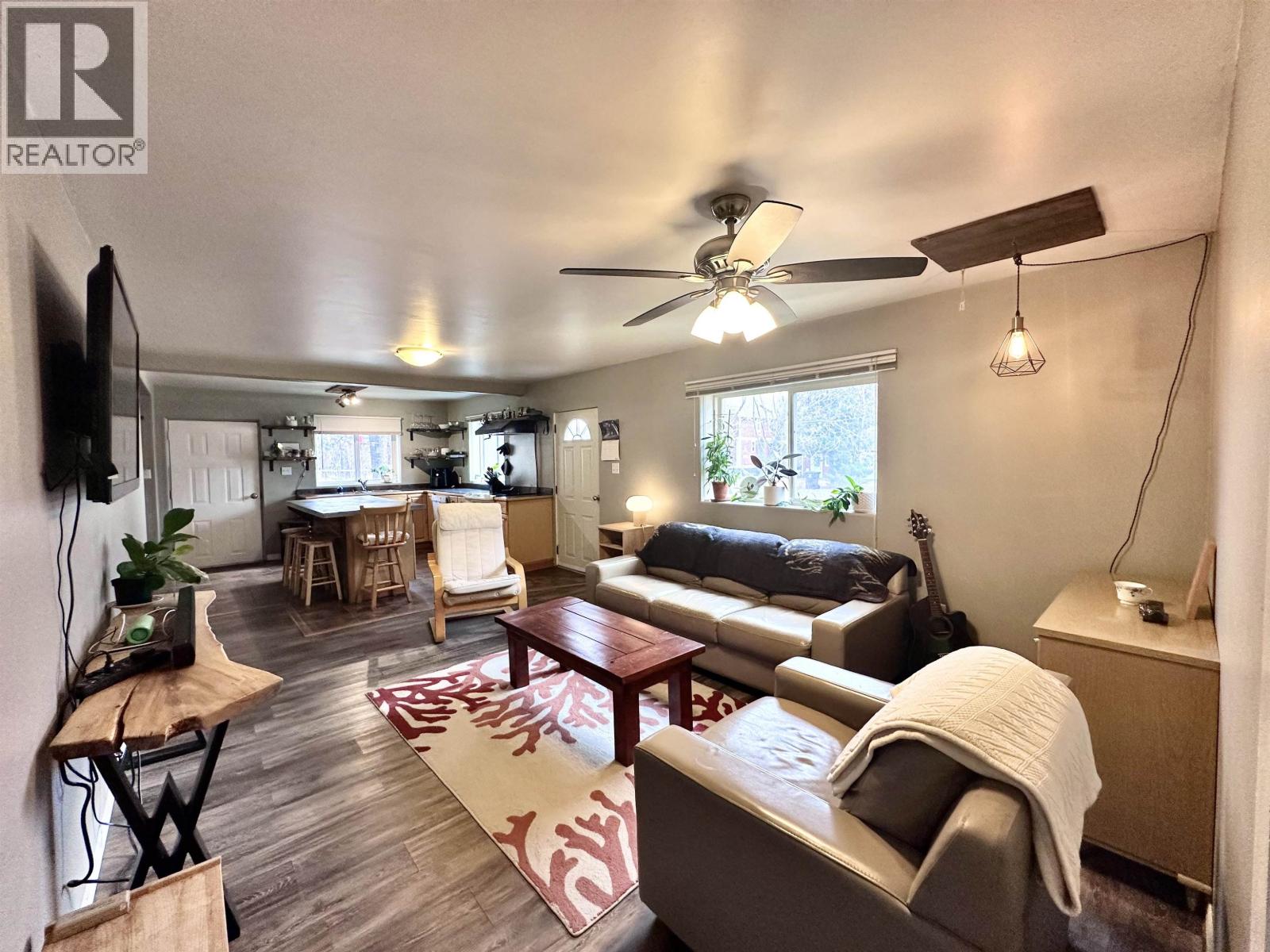 1144 6TH AVENUE, Valemount